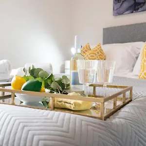 Century Central, Bay, Modern Chic 2br, Free Parking Cardiff